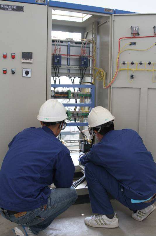 低壓配電柜保養(yǎng)事項與規(guī)范